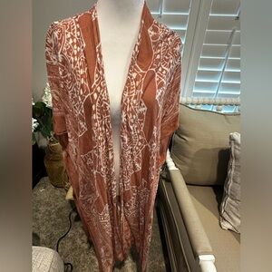Modena Women's Rust Patterned Kimono Cardigan